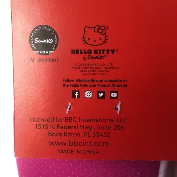 Hello kitty White With Bow Slip On Slippers Medium Size 6-7 - Picture 8 of 8